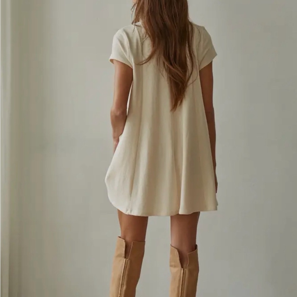 Cream Short Sleeve Dress